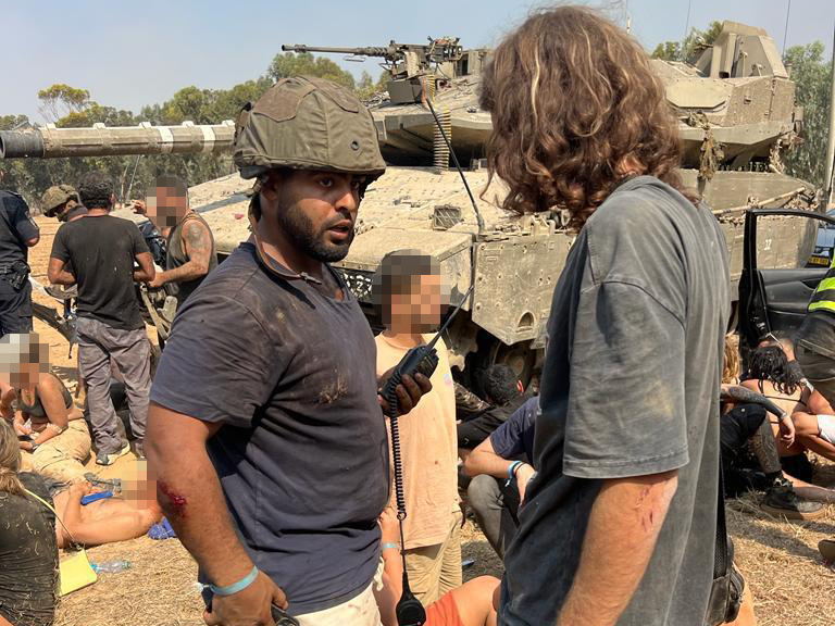 דניאל שרעבי, ב-7 באוקטובר ליד הטנק שלידו נלחם עם אחיו נריה שרעבי