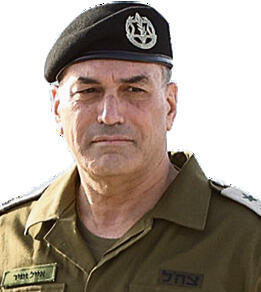 הרמטכ"ל זמיר (אלעד גרשגורן) הרמטכ"ל זמיר