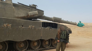 נתניהו הגיעו לפגוש חיילים חרדים בלבנון - והלוחמות נדרשו לצאת מהמבנה
