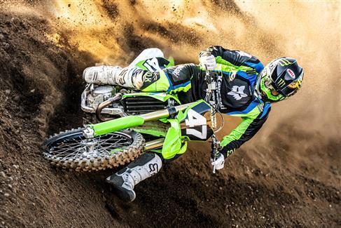 קאוואסאקי חזרה למקורות, CFMOTO הפציצה ויש קטנוע חשמלי חדש