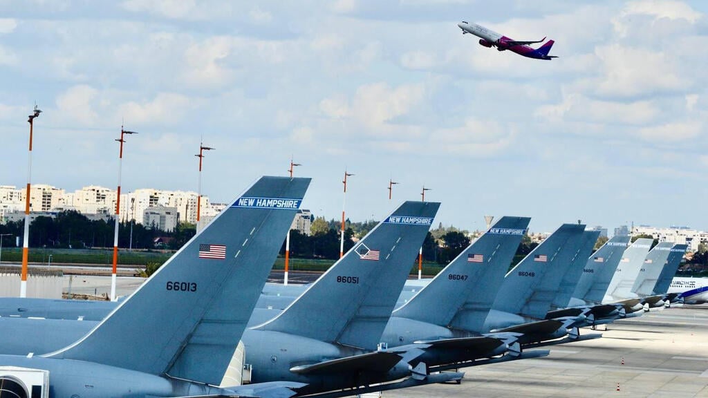 US aircraft at Ben Gurion Airport (Photo: Kobi Kuankas) מטוסים אמריקניים בנתב"ג