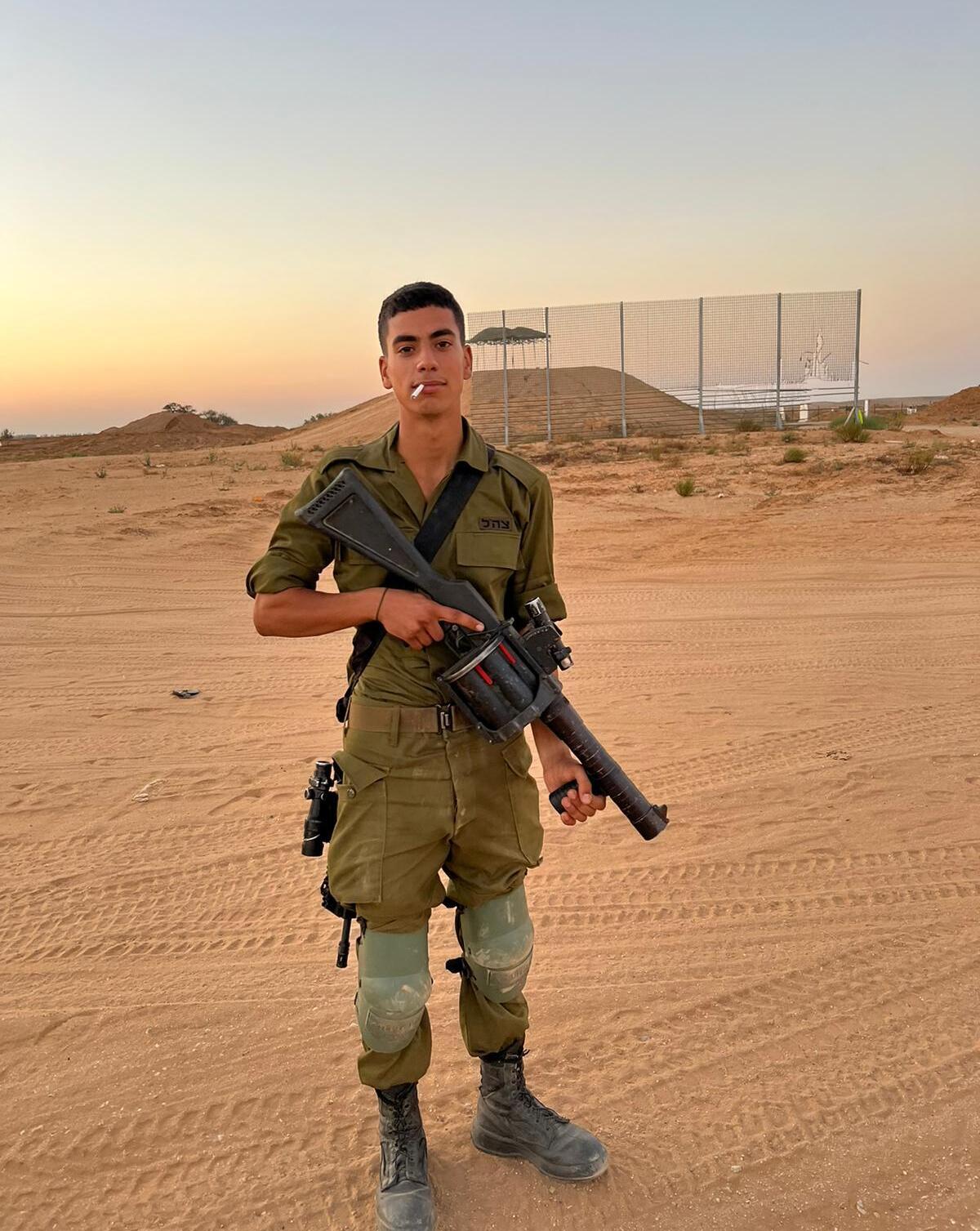 אדיר טהר ז"ל (באדיבות במשפחה) אדיר טהר ז"ל,גל-הד, יד לבנים