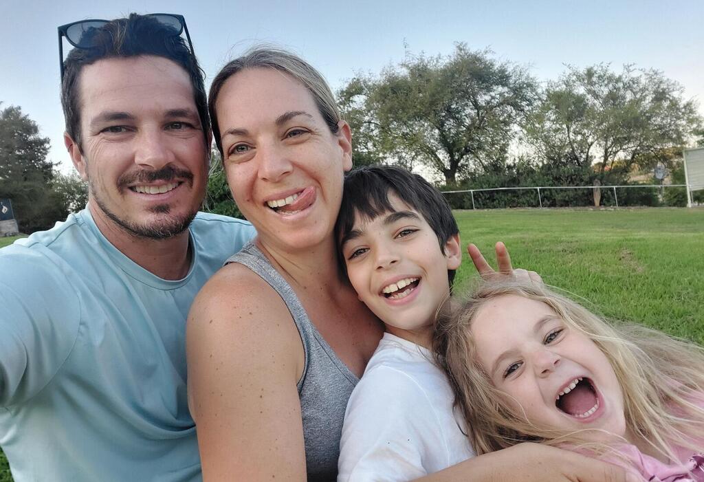 ''בימי הולדת, הילדים משתתפים כמו כולם''. משפחת פטרסון (צילום: אלבום ביתי) משפחת פטרסון