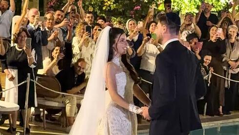 שורדי השבי ספיר כהן וסשה טרופנוב התחתנו | התמונות המרגשות