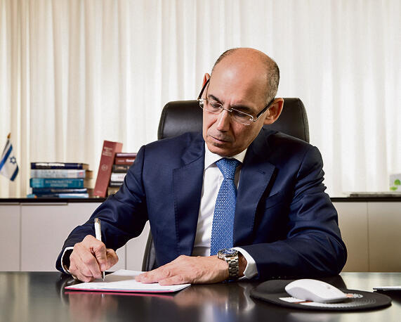 אזהרות בנק ישראל מצטרפות לפסימיות של קרן המטבע. הנגיד ירון