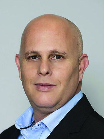 אופיר שרון
