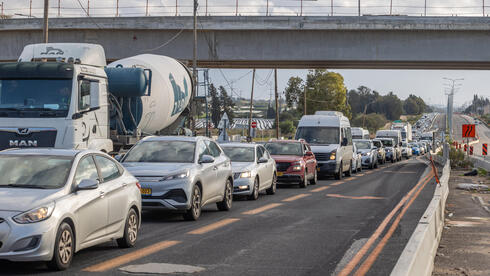 אזהרת האוצר אחרי הכניעה לחרדים: גניזת הרפורמה בתחבורה – נזק של 40 מיליארד
