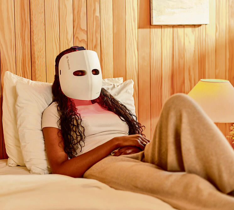 1,450 שקל: TheraFace Mask Glo של Therabody
TheraFace Mask Glo של ,Therabody 1,450 שקל