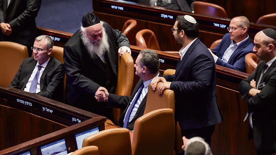 אלכס קולומויסקי