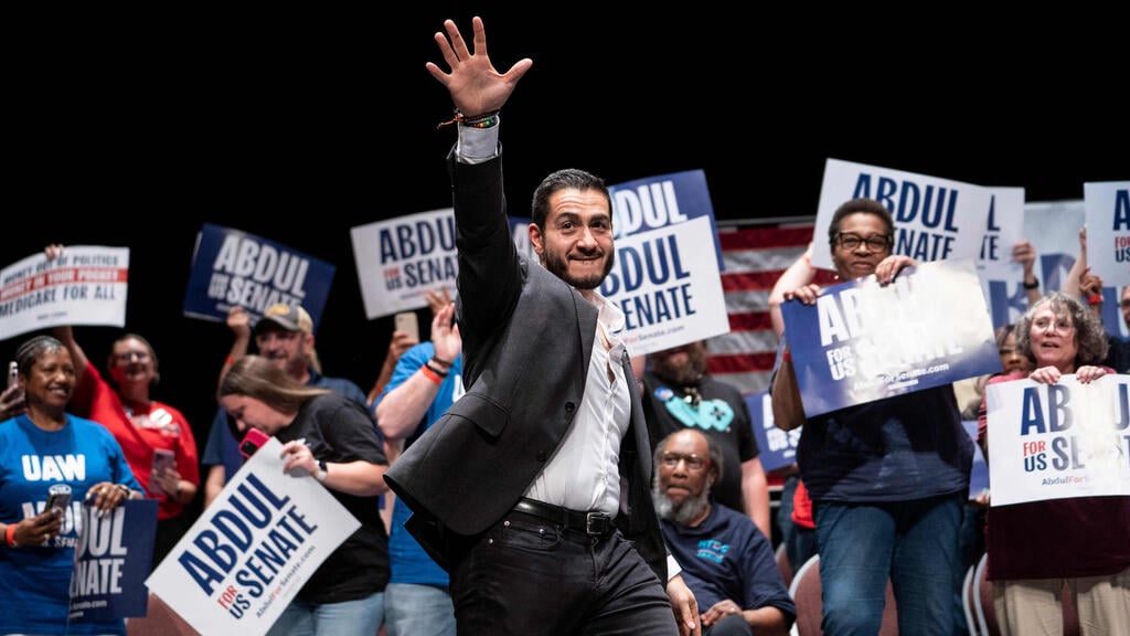 On the campaign trail (Photo: Sarah Rice / Getty Images North America/ AFP) On the campaign trail