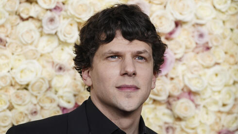 Jesse Eisenberg on Jewish Identity, Kidney Donation, and Polish Heritage