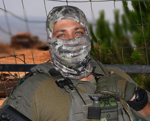 סא"ל ח': "שום חוק לא יפריד בינינו לבין עם ישראל, כי אנחנו חלק, והיהדות האמיתית מקבלת את האחר. ראיתי את המוות בעיניים, כמעט הייתי בקבר, והנה, אני בוחר לחזור ולשרת את המדינה הזאת" (צילום: אפי שריר) הגששים של חטיבת ההרים בגזרת הר דב