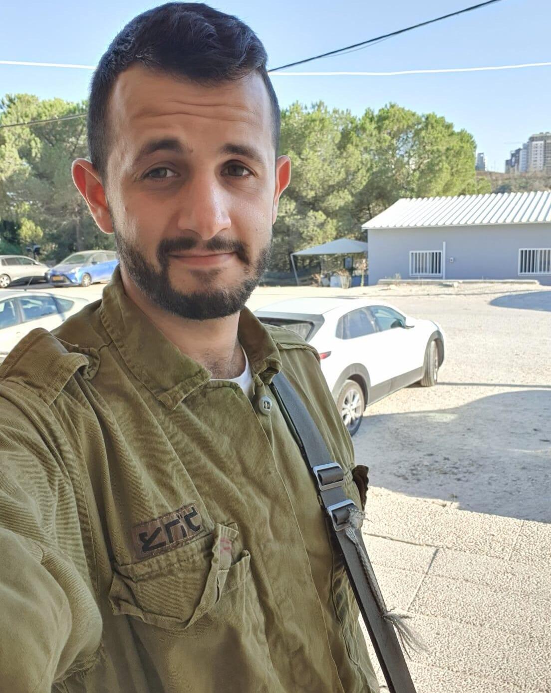 אורי יעיש ז"ל, גל-הד, יד לבנים