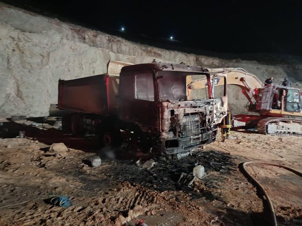 ההרס במחצבה הוצת ציוד כבש של מחצבה בצפון מזרח לרמאללה