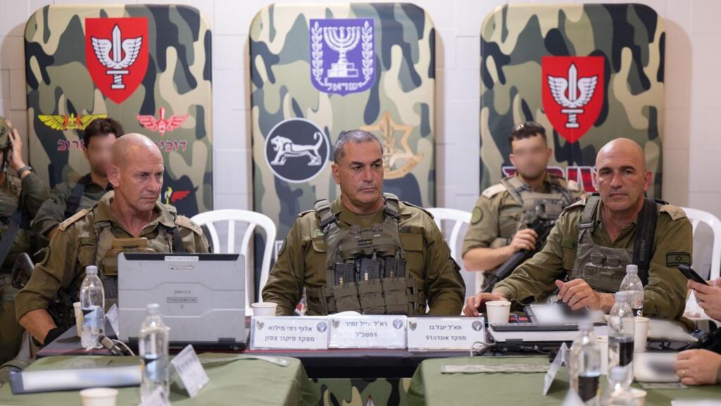 הרמטכ״ל בדרום לבנון (צילום: דובר צה"ל) הרמטכ״ל בדרום לבנון