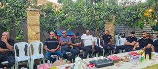 סולחה שנערכה בין משפחת שפיק ומשפחת מרדי, בטירה, בחודש שעבר | צילום: חסן שעלאן