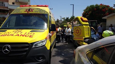 בן 5 נשכח ברכב בלוד ואותר במצב אנוש