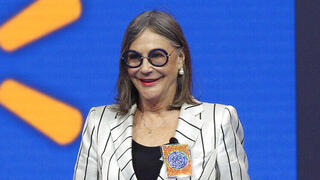 134 מיליארד דולר לבזבוזים: על מה מוציאה האישה העשירה בעולם את הכסף שלה?
