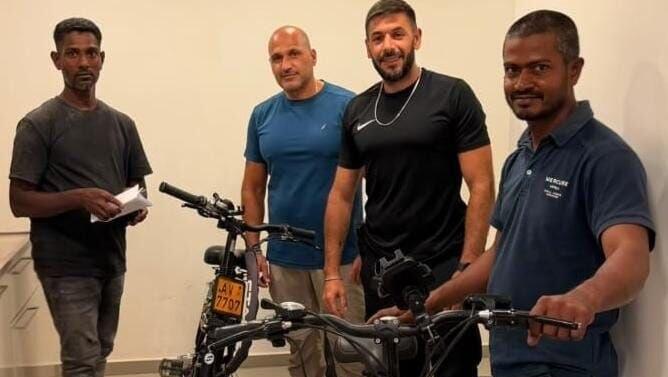 התרמית, התספורת – וה"בינגו": האופניים הגנובים הוחזרו לעובדי הבניין מסרי לנקה
