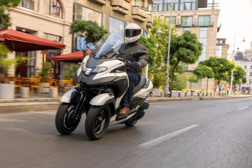 עם כרית אוויר בטיחות: ימאהה טריסיטי 300 מתחדש