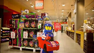 חלב, ביצים ו-LEGO: שופרסל תמכור את המותג הפופולרי – איך המחירים?