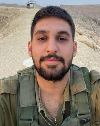 נתיב קוצרו ז"ל, גל-הד, יד לבנים