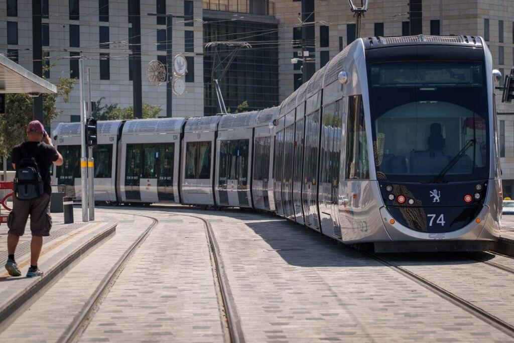 שיא חדש לירושלים: רשת הרכבות הקלות הראשונה בישראל