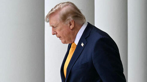 Trump’s Iran ‘economic D-Day’ lands as another threat