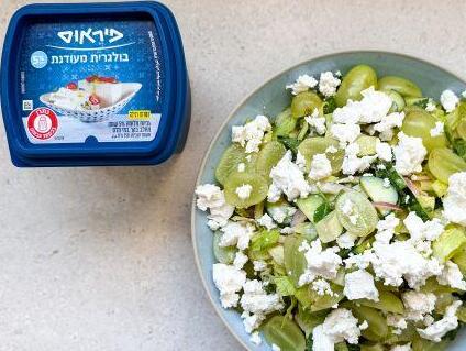 סלט ענבים ובולגרית (צילום: רובי מיכאלי) סלט ענבים ובולגרית