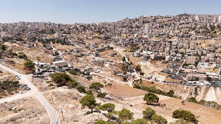Israel Proceeds with E1 Construction Plan East of Jerusalem Amidst Criticism