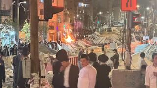 Riots in Jerusalem: extremist Haredi mob storms light rail construction and sets fire