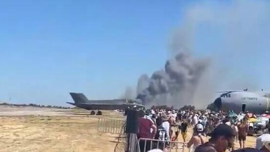 Un F-4 Phantom s'écrase à l'Athens Flying Week et provoque un incendie