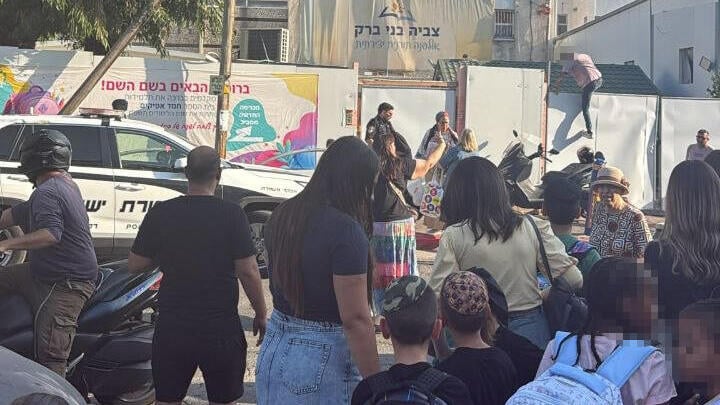 שערי בית ספר "אפיקים" בבני ברק רותכו שערי בית ספר אפיקים בבני ברק רותכו