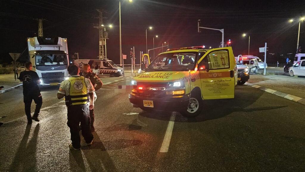 זירת התאונה (צילום: תיעוד מבצעי מד"א) זירת התאונה בכביש 85, סמוך ל יישוב ג'דיידה מכר