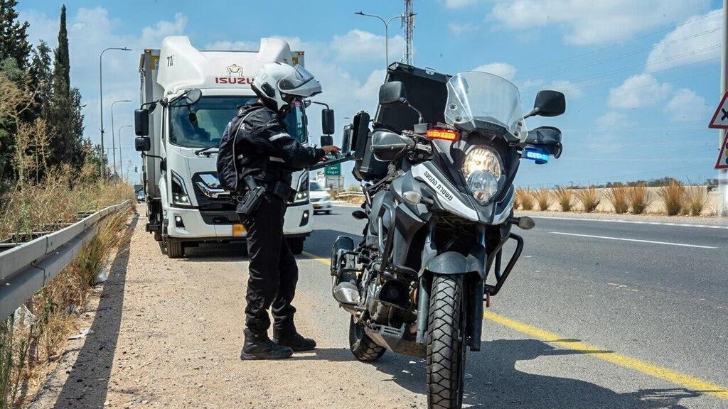 מבצע אכיפה של משטרת ישראל, ארכיון (צילום: דוברות המשטרה) מבצע אכיפה של משטרת ישראל