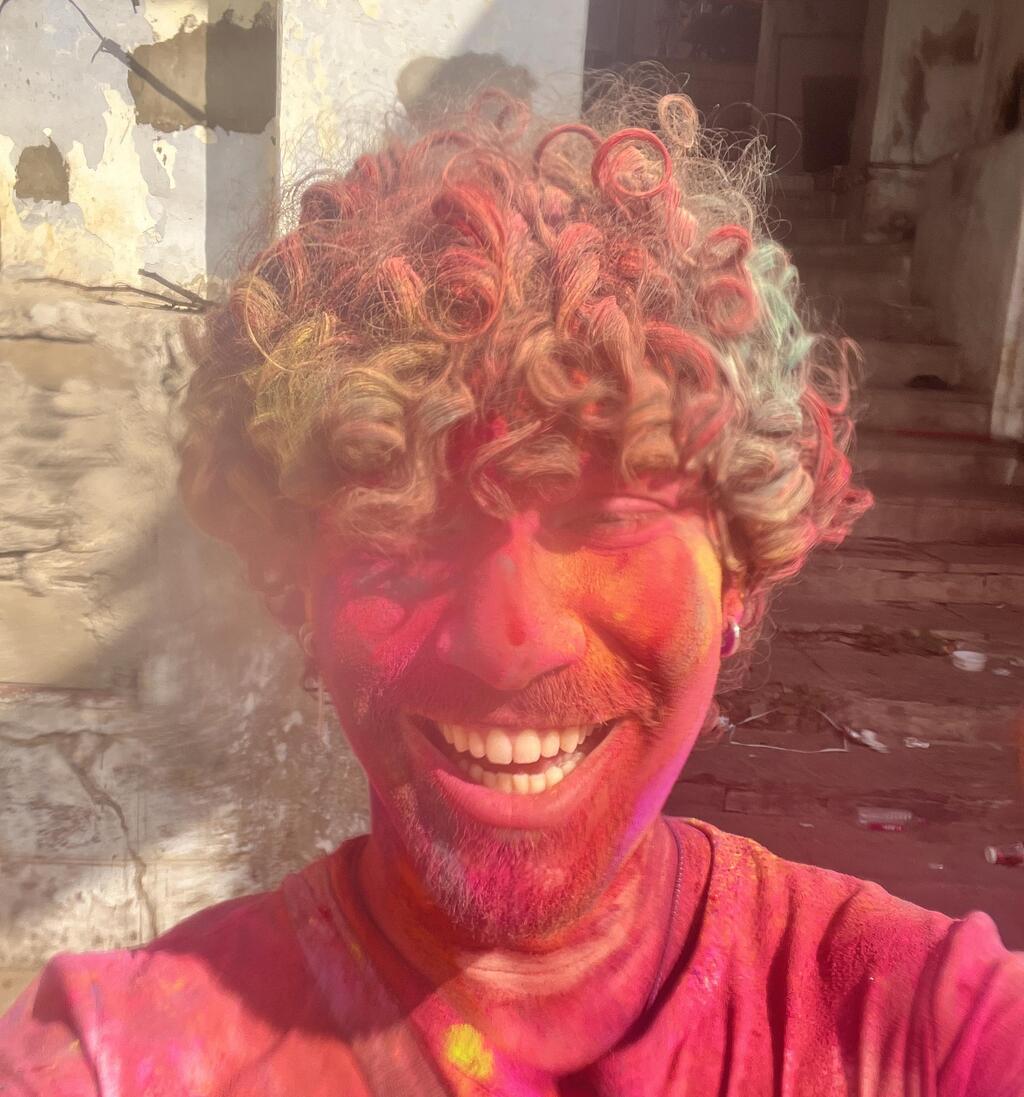 בפסטיבל צבעוני בפושקר