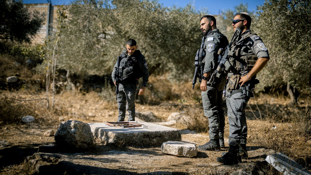 מנהרה אותרה סמוך לכפר אל-ג'יב