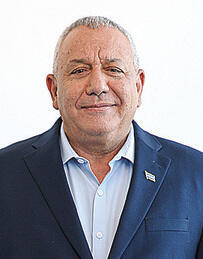 איזנקוט. נדחק לידי הדמוקרטים