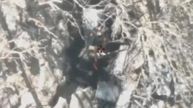 מתוך תיעוד חיסול מחבלי חיזבאללה (צילום: דובר צה"ל ) תיעודים מחיסול מחבלי חיזבאללה בפירים של אחד מהתוואים התת-קרקעיים