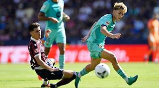 מחצית: לבאנטה – ברצלונה 2:0