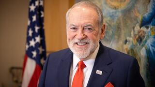 "ארה"ב לא תומכת בישראל – אנחנו שותפים שלה, וגם זה בשביל עצמנו"