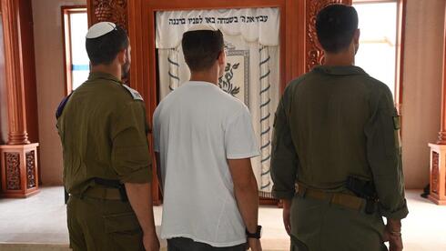 ‘We had 20 guns guarding 250 people’: Givati trainees recall fighting in Sderot on Oct. 7