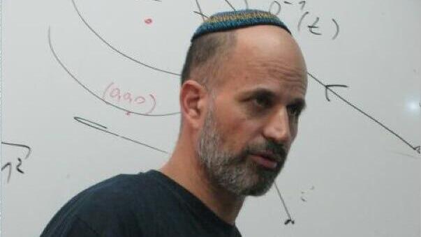 הפרופסור שמואשם בתכנון פיגועי ענק: "אני נורמלי, לא צריך פסיכיאטר"