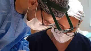 אסי ואריק פרץ, אחים ורופאים, אסי ואריק פרץ