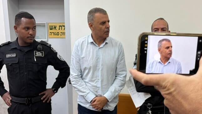 פרשת השוחד בכפ”ס: מעצרם של ראש העיר רפי סער ורעייתו מיטל הוארך שוב