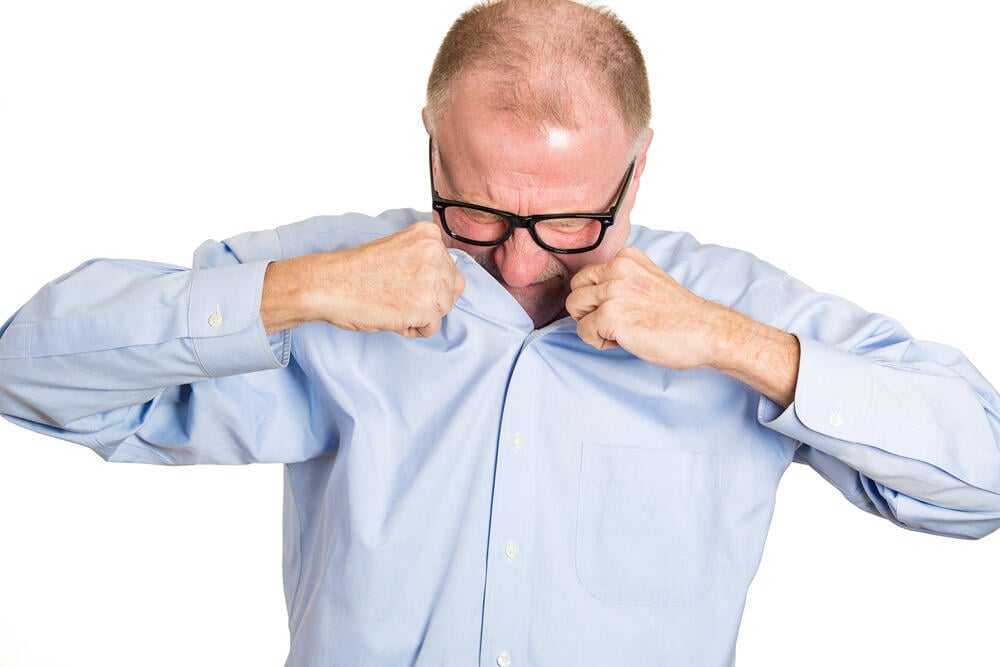 לפעמים ריח מעיד על בעיה רפואית (תמונה: Shutterstock/ESB Professional) ריח גוף