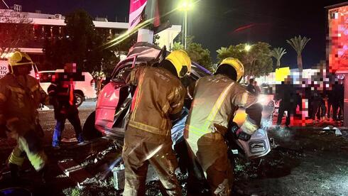 תאונה קשה ליד מתחם הקניות: גבר התנגש בעמוד עם רכבו – ונהרג