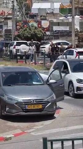 במחאה על האלימות המתמשכת: קצב השליך בשר ברחוב בכפר כנא