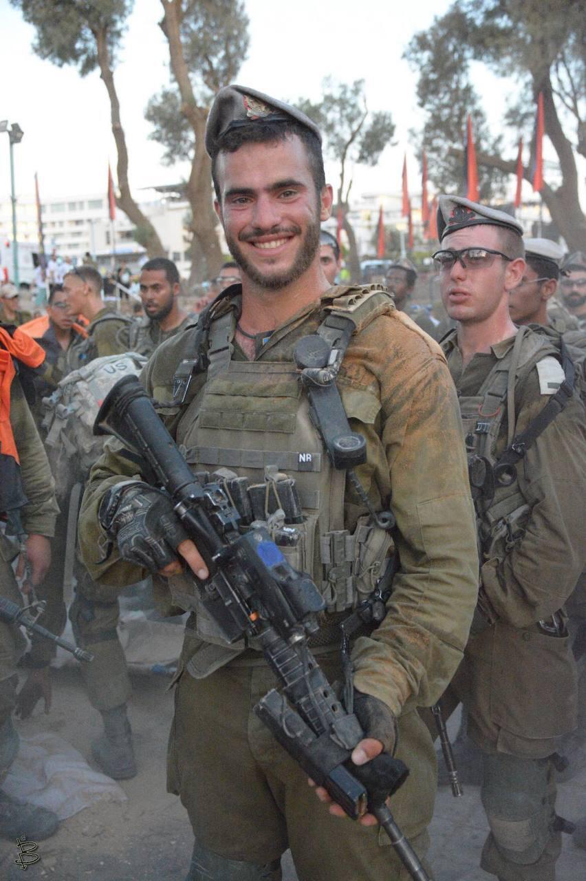 נועם רביד