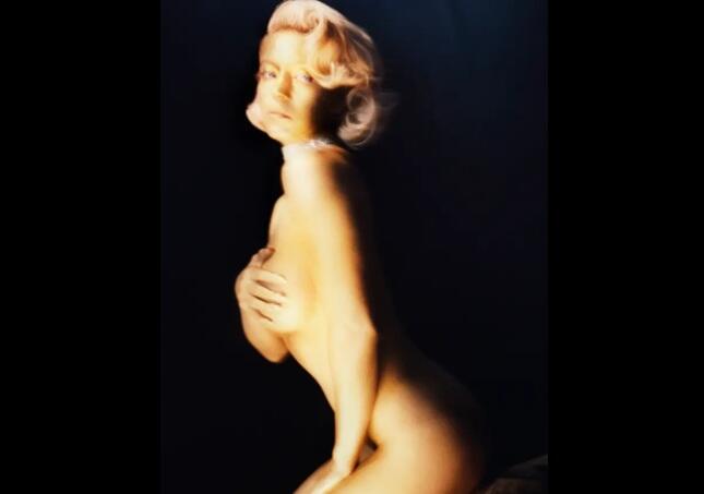 Sydney Sweeney bares it all with gold body paint on new W magazine cover Sydney Sweeney bares it all with gold body paint on new W magazine cover